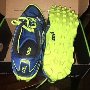 Inov-8 Bare Grip 200 9.5 mens